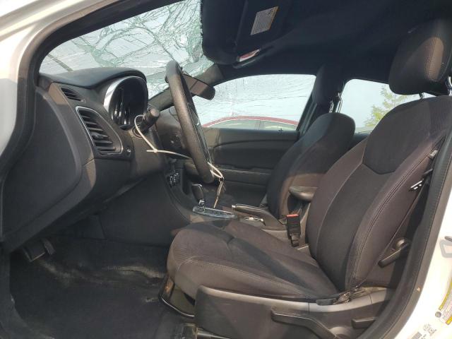 Photo 7 from auction – 2013 CHRYSLER 200 LX with VIN 1C3CCBAB8DN667489