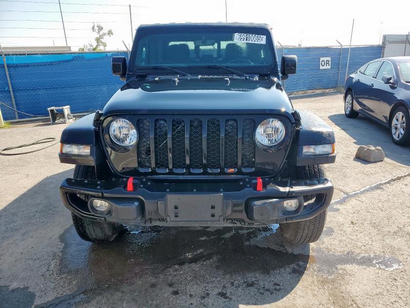 Photo 5 from auction – 2023 JEEP GLADIATOR with VIN 1C6HJTAGXPL507078