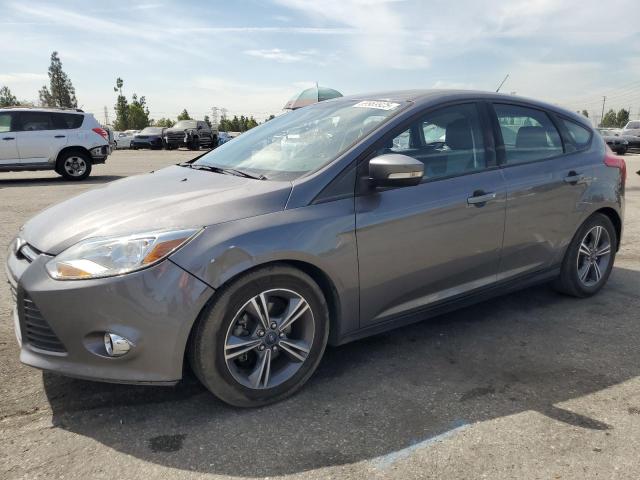 Zdjęcie 1 z aukcji – 2014 FORD FOCUS SE z VIN 1FADP3K20EL341441