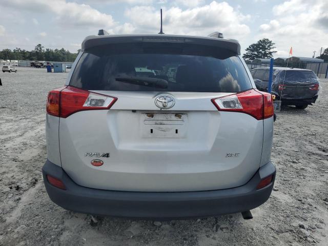 Photo 6 from auction – 2015 TOYOTA RAV4 XLE with VIN 2T3WFREV5FW131107