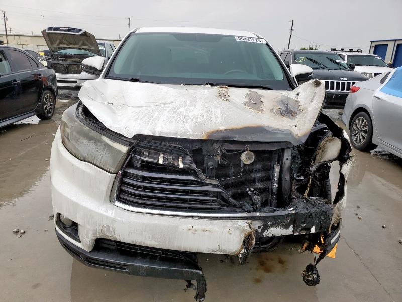 Photo 5 from auction – 2016 TOYOTA HIGHLANDER LE with VIN 5TDZKRFH7GS169409
