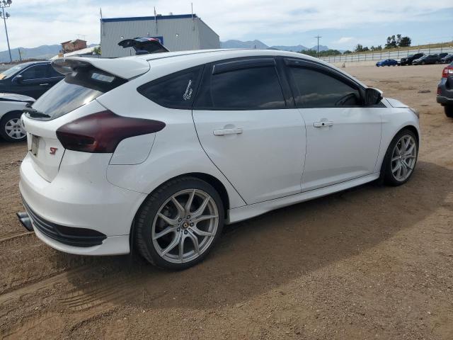 Photo 3 from auction – 2017 FORD FOCUS ST with VIN 1FADP3L90HL245311