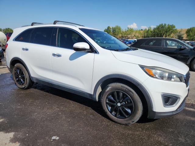 Photo 4 from auction – 2016 KIA SORENTO LX with VIN 5XYPG4A36GG050187
