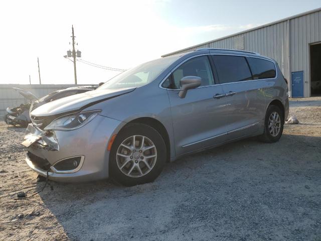 CHRYSLER PACIFICA TOURING L 2020 with VIN 2C4RC1BG8LR280517 - Photo from auction