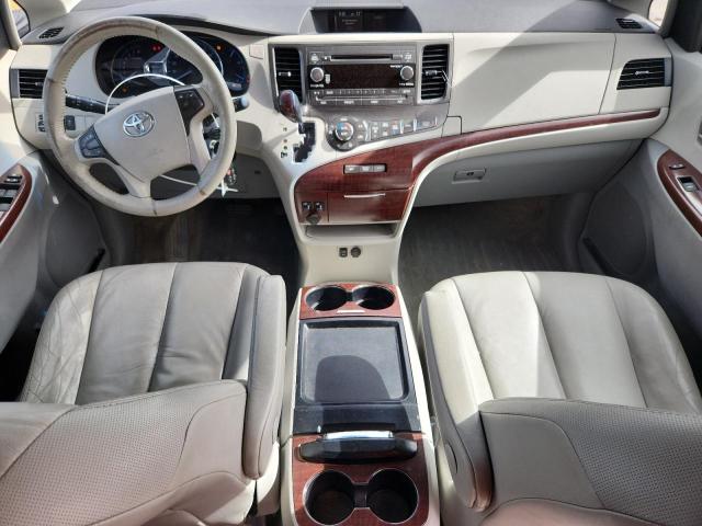 Photo 8 from auction – 2011 TOYOTA SIENNA with VIN 5TDDK3DCXBS018331