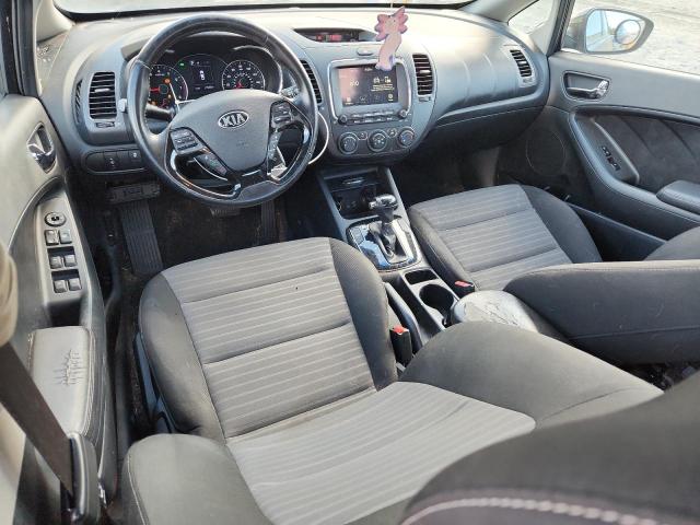 Photo 8 from auction – 2017 KIA FORTE LX with VIN 3KPFL4A71HE032916