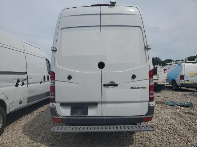 Photo 6 from auction – 2016 MERCEDES-BENZ SPRINTER 2 with VIN WD3PE8DD0GP248255