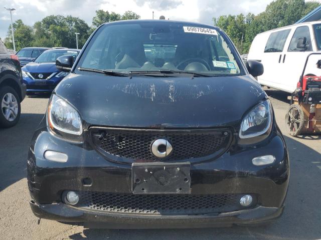 Photo 5 from auction – 2017 SMART FORTWO with VIN WMEFJ5DAXHK170925