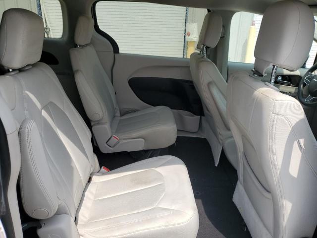 Photo 11 from auction – 2017 CHRYSLER PACIFICA L with VIN 2C4RC1CG5HR536487
