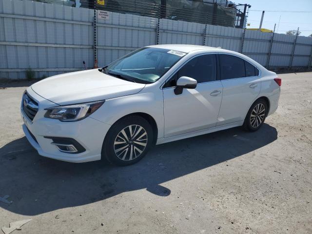 SUBARU LEGACY 2.5 2018 with VIN 4S3BNAF69J3023224 - Photo from auction