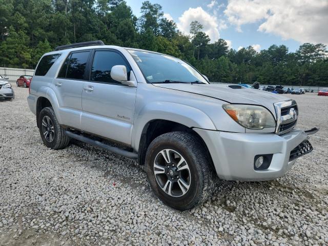 Photo 4 from auction – 2006 TOYOTA 4RUNNER SR with VIN JTEZT14RX68010750