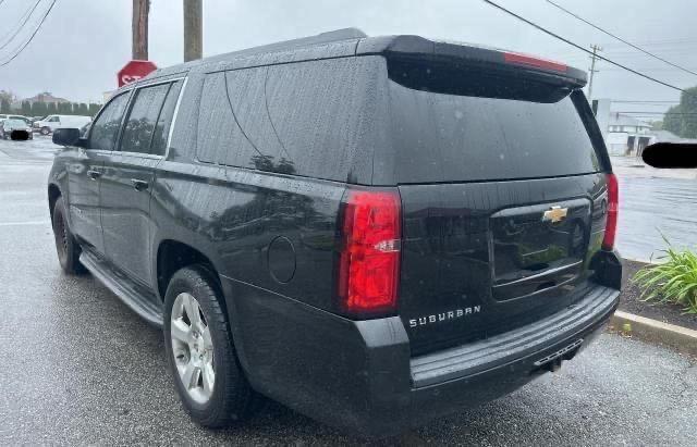 Photo 3 from auction – 2015 CHEVROLET SUBURBAN K with VIN 1GNSKJKC9FR696000