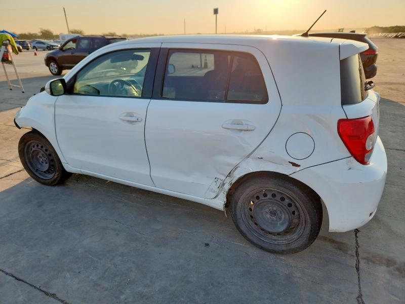 Photo 2 from auction – 2011 TOYOTA SCION XD with VIN JTKKU4B41B1013432