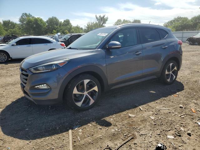 HYUNDAI TUCSON LIM 2016 with VIN KM8J33A23GU222298 - Photo from auction