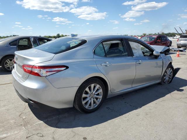 Photo 3 from auction – 2020 TOYOTA CAMRY LE with VIN 4T1C11AK2LU509080