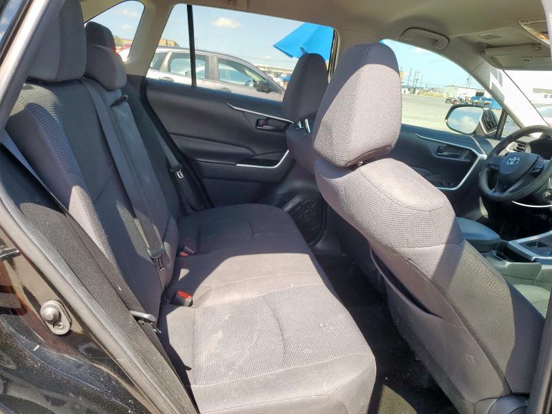 Photo 11 from auction – 2019 TOYOTA RAV4 LE with VIN 2T3H1RFV2KC018300