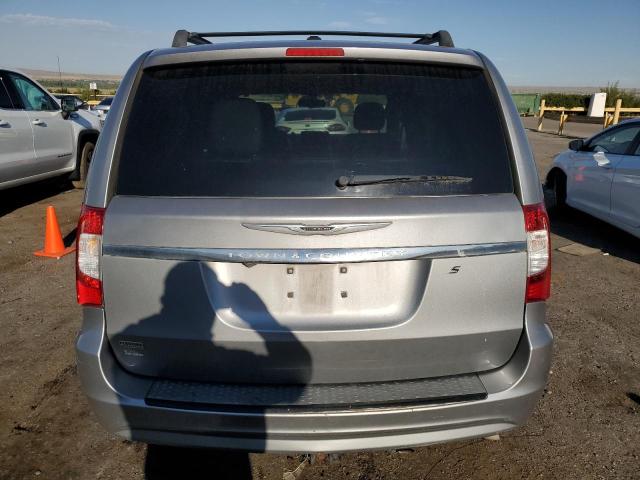 Photo 6 from auction – 2015 CHRYSLER TOWN & COU with VIN 2C4RC1HG7FR710582