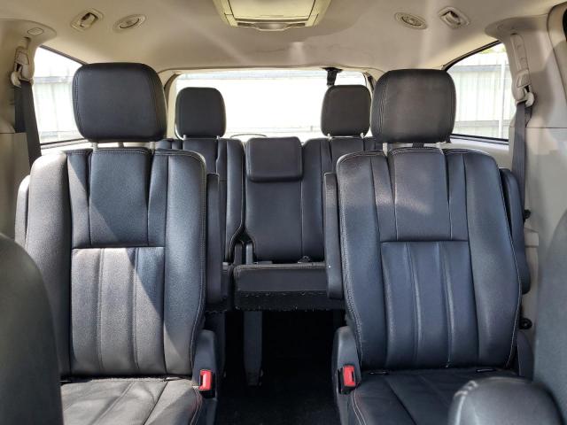 Photo 10 from auction – 2016 CHRYSLER TOWN & COU with VIN 2C4RC1BG8GR291328