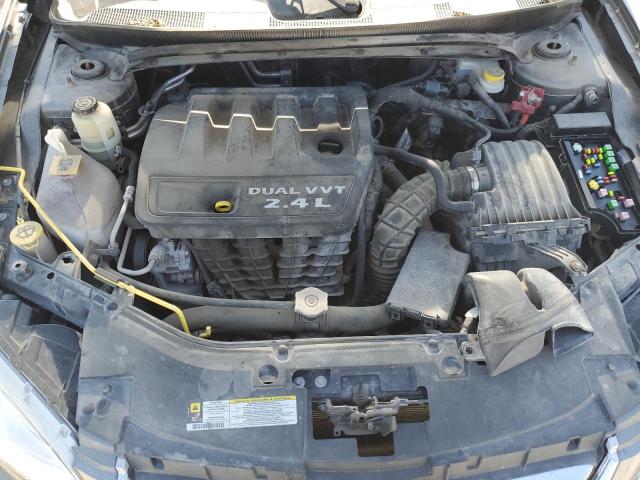 Photo 11 from auction – 2013 CHRYSLER 200 TOURIN with VIN 1C3CCBBB0DN593578