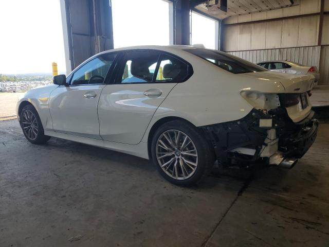 Photo 2 from auction – 2023 BMW 330XI with VIN 3MW89FF05P8D67072