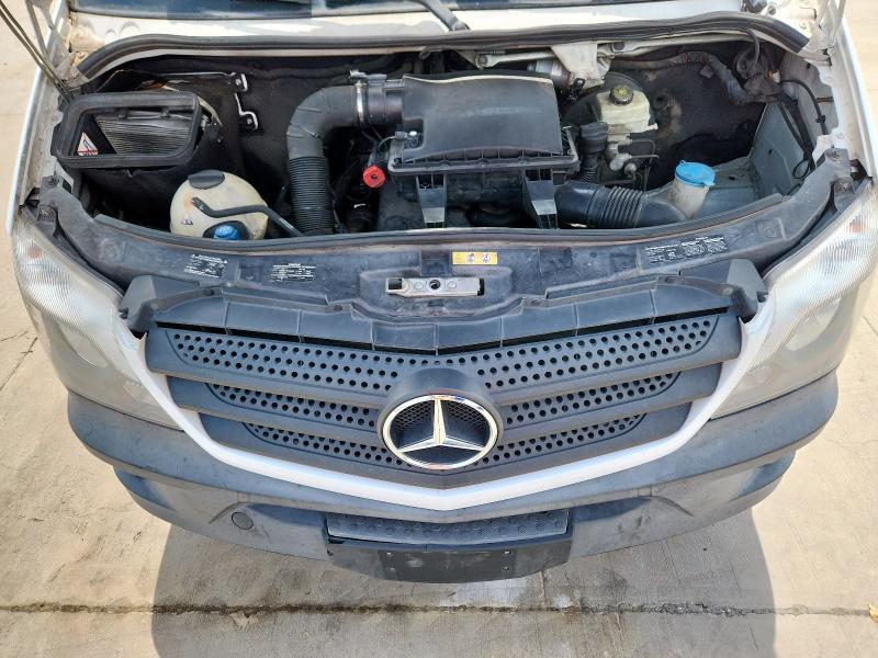 Photo 12 from auction – 2016 MERCEDES-BENZ SPRINTER 2 with VIN WD3PE7DD9GP217581