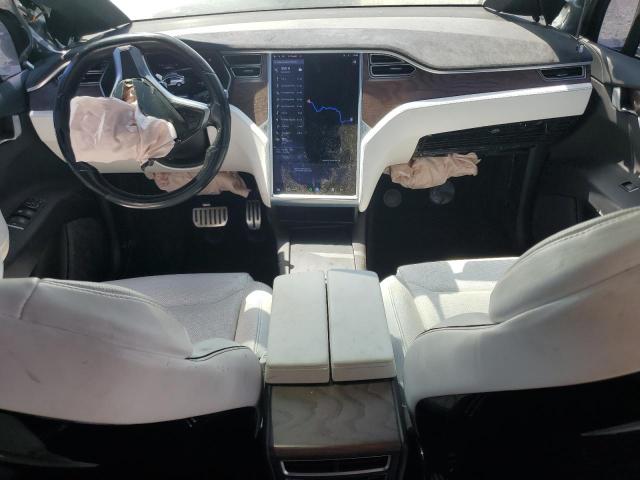 Photo 8 from auction – 2016 TESLA MODEL X with VIN 5YJXCBE45GF000259