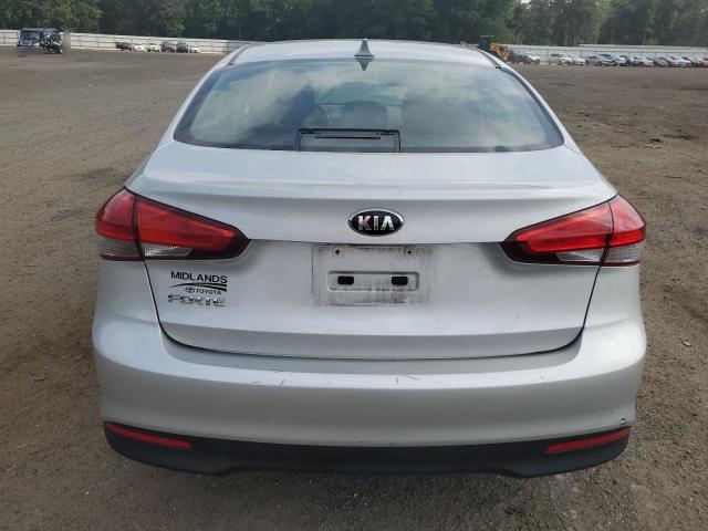 Photo 6 from auction – 2018 KIA FORTE LX with VIN 3KPFK4A71JE179875