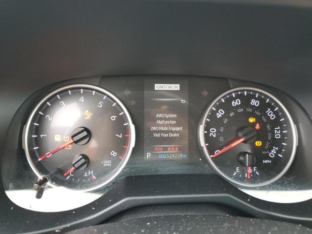 Photo 9 from auction – 2021 TOYOTA RAV4 XLE with VIN 2T3P1RFV2MC157406