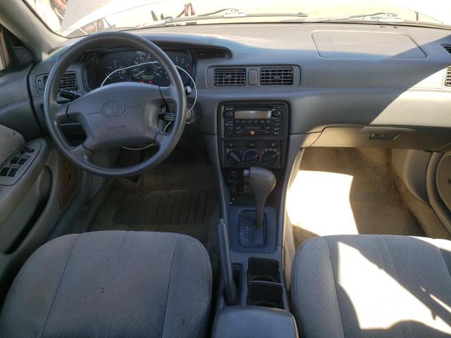 Photo 8 from auction – 2001 TOYOTA CAMRY LE with VIN 4T1BF22K91U128759