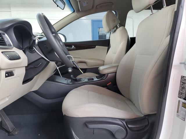 Photo 7 from auction – 2017 KIA SORENTO with VIN 5XYPG4A39HG253091