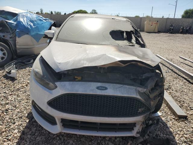 Zdjęcie 5 z aukcji – 2017 FORD FOCUS ST z VIN 1FADP3L94HL343225