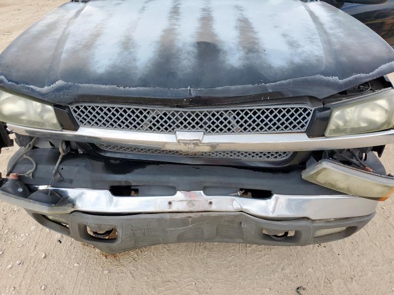 Photo 11 from auction – 2004 CHEVROLET SILVERADO with VIN 2GCEK19T641228145