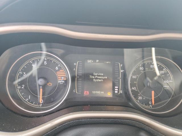 Photo 9 from auction – 2018 JEEP CHEROKEE L with VIN 1C4PJLCB9JD566212