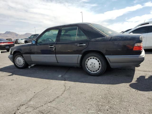 Photo 2 from auction – 1994 MERCEDES-BENZ E 320 with VIN WDBEA32E9RC080616