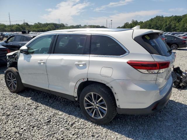 Photo 2 from auction – 2019 TOYOTA HIGHLANDER with VIN 5TDJZRFH1KS610453