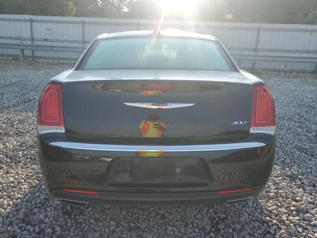 Photo 6 from auction – 2019 CHRYSLER 300 LIMITED with VIN 2C3CCAEG4KH536453