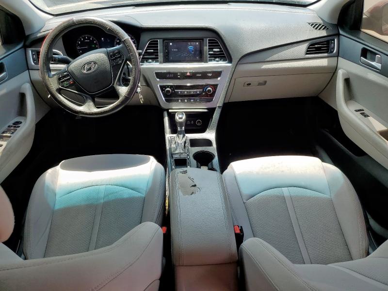 Photo 8 from auction – 2017 HYUNDAI SONATA SE with VIN 5NPE24AF3HH567649