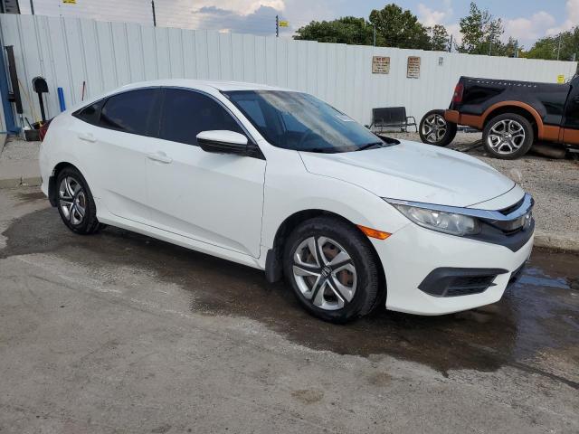 Photo 4 from auction – 2017 HONDA CIVIC LX with VIN 19XFC2E52HE056929