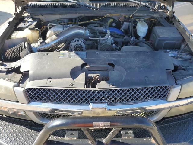 Photo 11 from auction – 2004 CHEVROLET SILVERADO with VIN 1GCJK39174E197561
