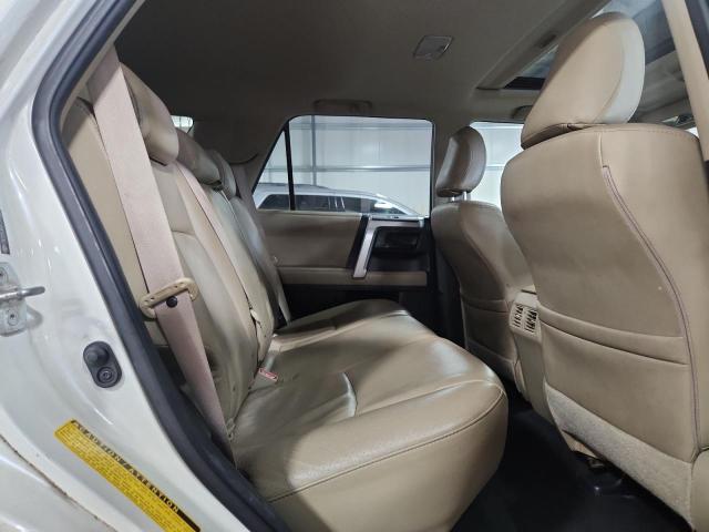 Photo 11 from auction – 2010 TOYOTA 4RUNNER SR with VIN JTEZU5JR2A5003603