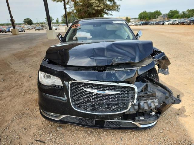Photo 5 from auction – 2017 CHRYSLER 300C with VIN 2C3CCAET1HH582277