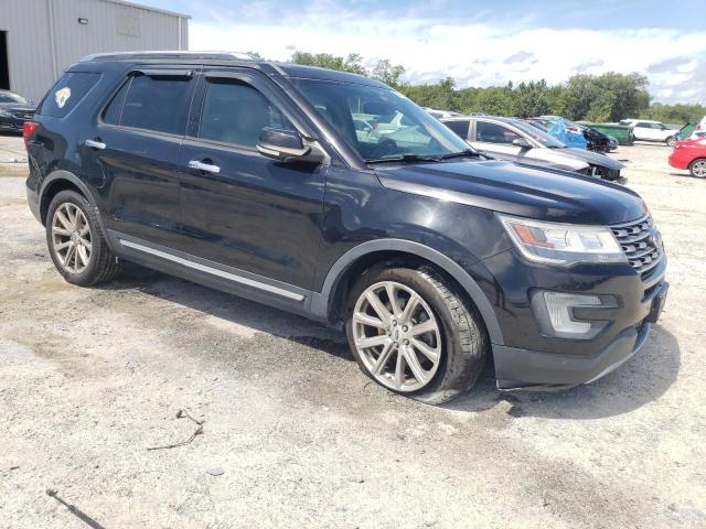 Photo 4 from auction – 2017 FORD EXPLORER L with VIN 1FM5K7F84HGC93602