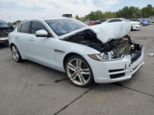 Photo 4 from auction – 2017 JAGUAR XE PRESTIG with VIN SAJAK4BV0HA949814