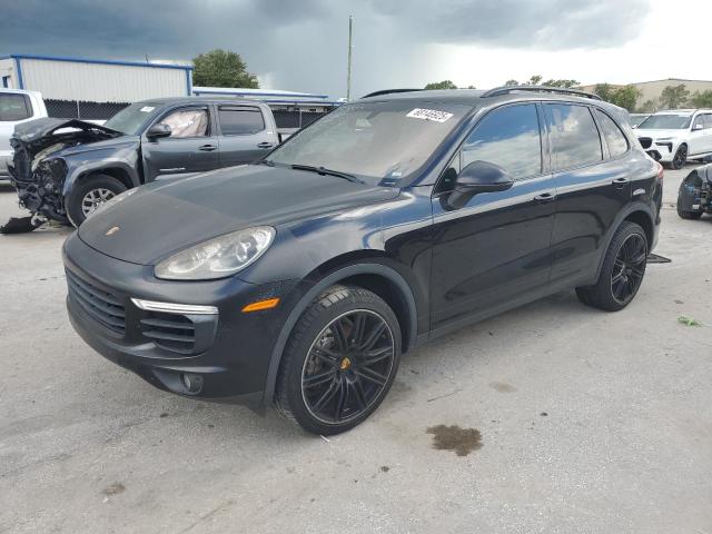 PORSCHE CAYENNE S 2017 مع رقم تعريف المركبة WP1AB2A27HLA51255 - صورة من المزاد