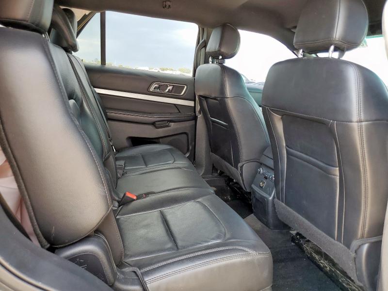 Photo 11 from auction – 2017 FORD EXPLORER XLT with VIN 1FM5K7D87HGB12978