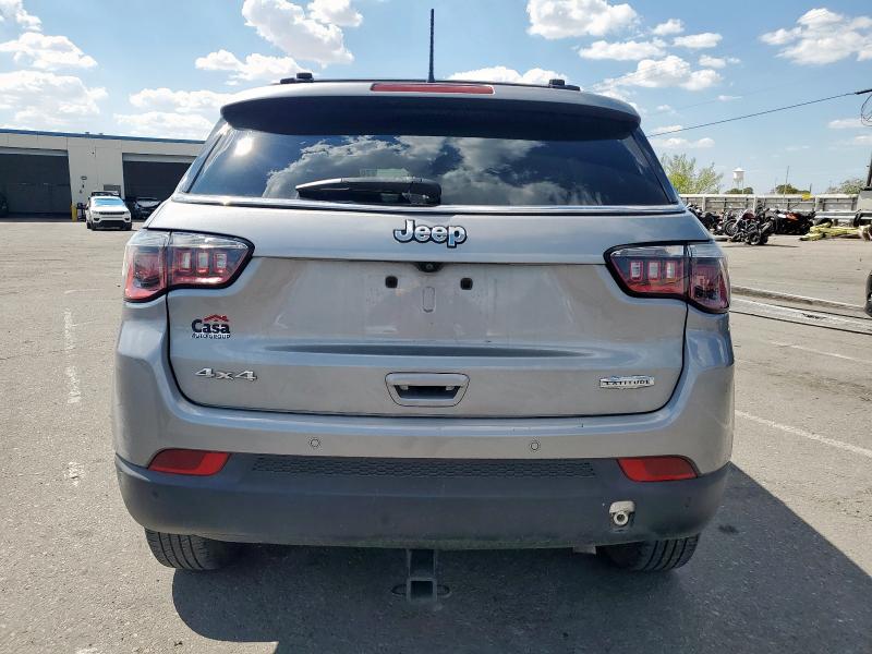 Photo 6 from auction – 2018 JEEP COMPASS LA with VIN 3C4NJDBB0JT393446