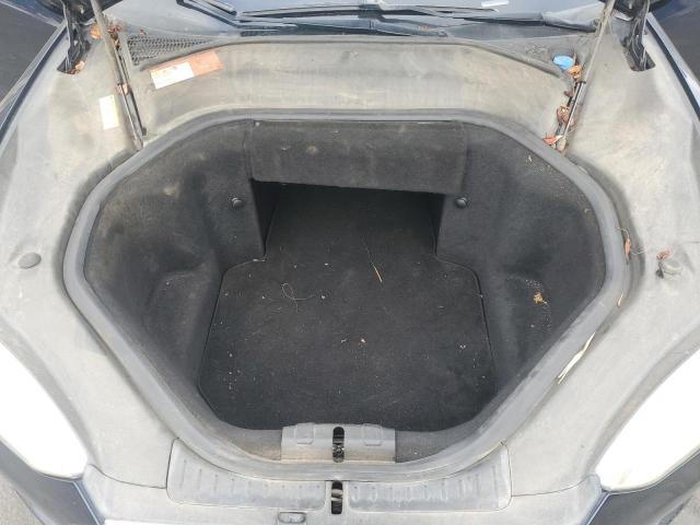Photo 11 from auction – 2014 TESLA MODEL S with VIN 5YJSA1H18EFP52207