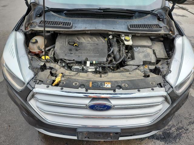 Photo 12 from auction – 2017 FORD ESCAPE SE with VIN 1FMCU9GD8HUC95475