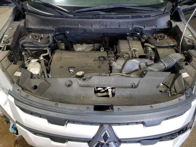 Photo 12 from auction – 2023 MITSUBISHI OUTLANDER with VIN JA4ARUAU1PU005840