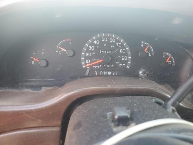 Photo 9 from auction – 2002 FORD ECONOLINE with VIN 1FDRE14L22HB70265